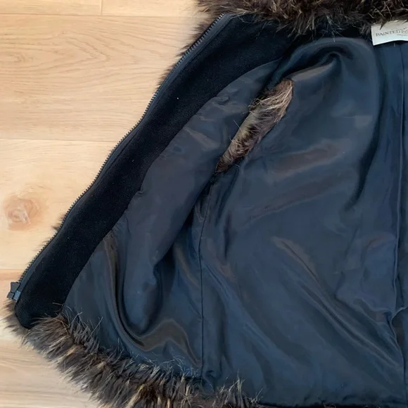 Vintage Painted Pony Faux Fur Vest Size M/L. EUC - Picture 13 of 13